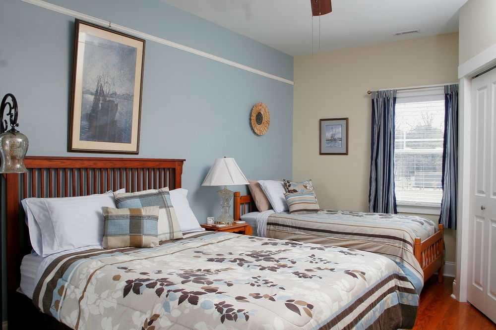 Seven Oaks Bed & Breakfast High Point Bagian luar foto